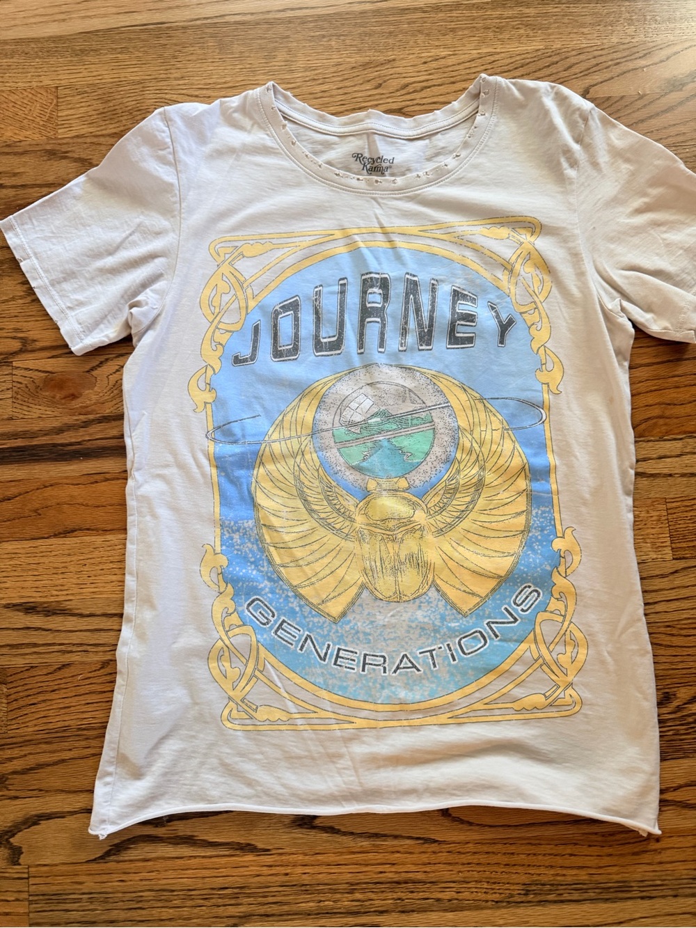 Recycled Karma Journey Band shirt! Vintage looking, super cute! S
